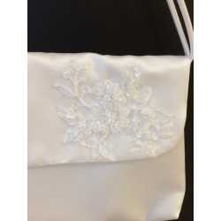White Handmade First Holy Communion Handbag Style EMI 17