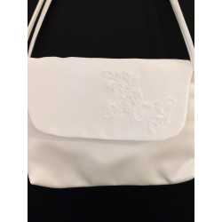White Handmade First Holy Communion Handbag Style EMI 19
