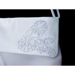 White Handmade First Holy Communion Handbag Style EMI 55