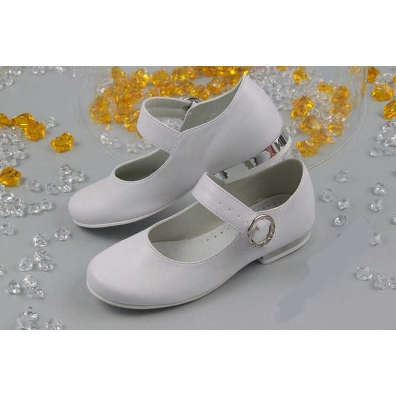 White Leather First Holy Communion Shoes Style 812 White Leather First Holy Communion Shoes Style 812