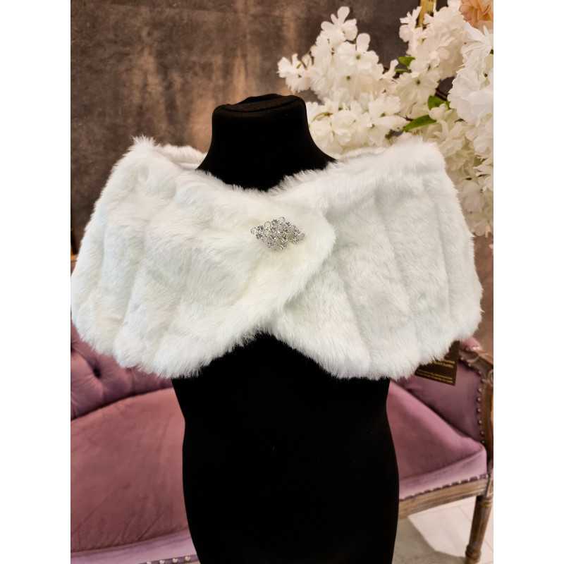STUNNING IVORY FAUX FUR COMMUNION/SPECIAL OCCASION BOLERO CAPE STYLE CB02 BIS STUNNING IVORY FAUX FUR COMMUNION/SPECIAL OCCASION BOLERO CAPE STYLE CB02 BIS