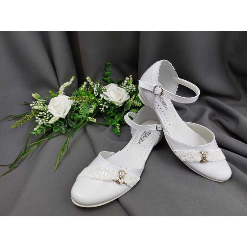 WHITE LEATHER FIRST HOLY COMMUNION SHOES STYLE 714 WHITE LEATHER FIRST HOLY COMMUNION SHOES STYLE 714