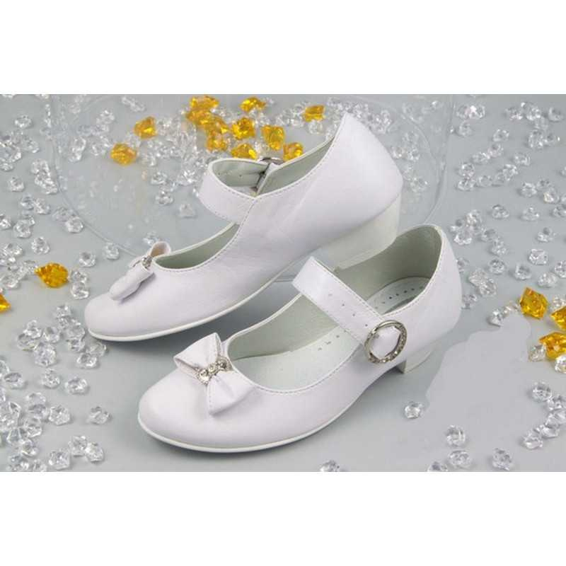 White Leather First Holy Communion Shoes Style 903 White Leather First Holy Communion Shoes Style 903